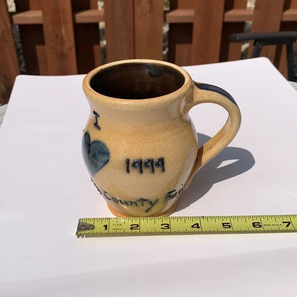 Vintage Collectible Pottery Walworth County Fair Commemorative Mug - Picture 12 of 13